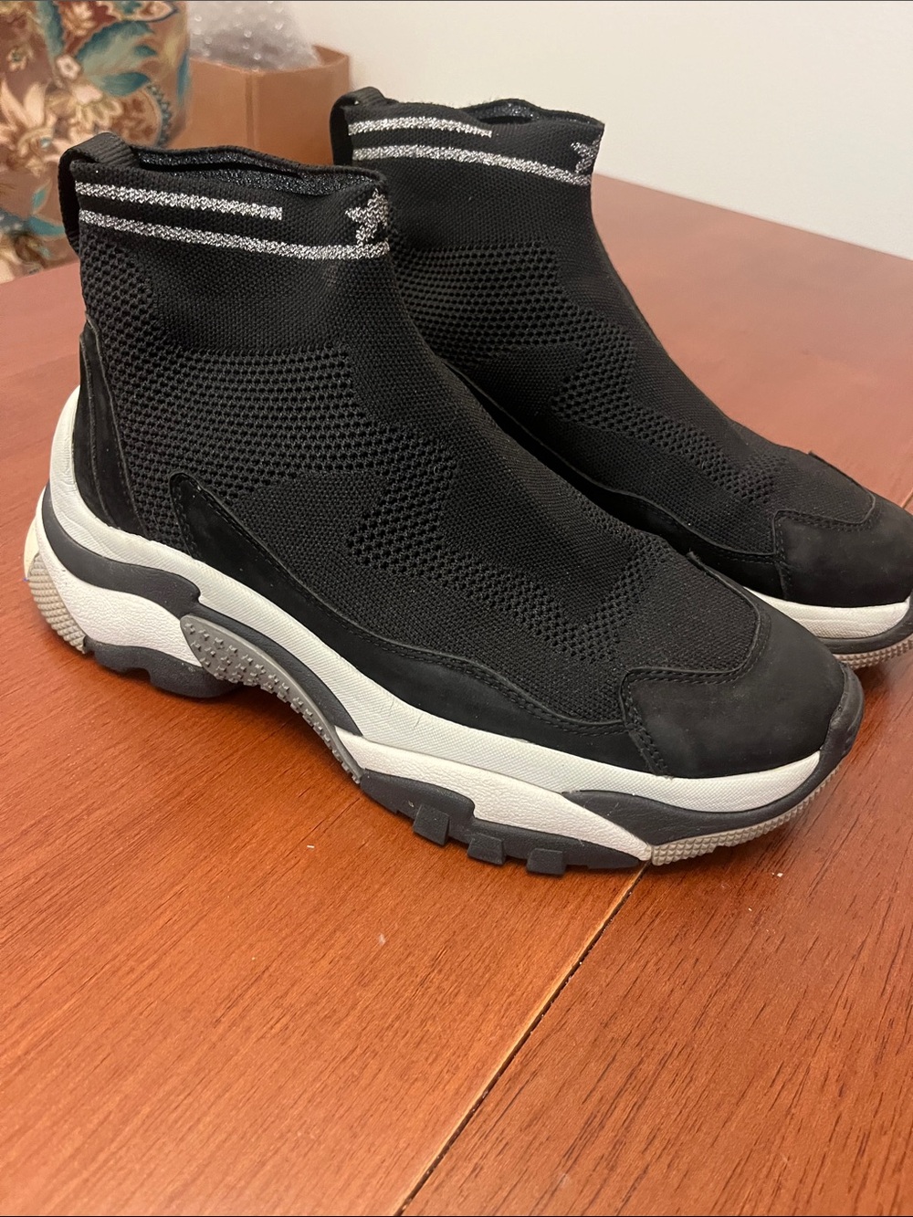 Ash Addict Stretch Sneakers Sz 8.5